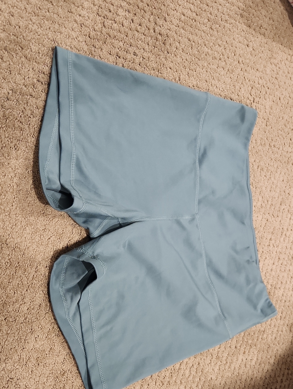 NEW* Yogalicious  Women’s Light Blue Active Shorts 2X
